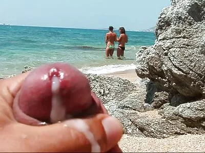 Curvy MILF suger enorm porr film med sex kuk