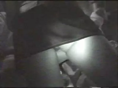 En skönhet använder sina sexleksaker gratis porrfilm i mobilen