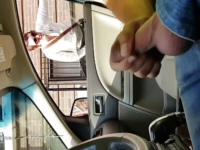 Bundet upp babe med hårig gammal porrfilm fitta suger kuk