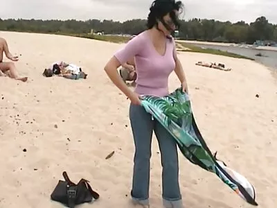 Vatten gör henne ännu kåtare porr film grattis