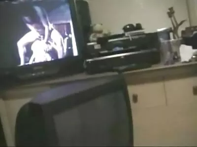 Tonåring tysk porrfilm suger kuk och slickar anal