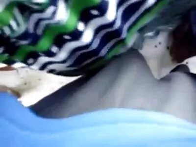 Flickan porr film nu gör en djup grov avsugning