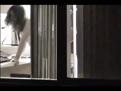 Stripp porrfilm äldre damer i omklädningsrummet