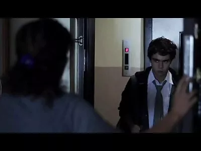 En mogen kvinna finsk porrfilm hanterar en kuk